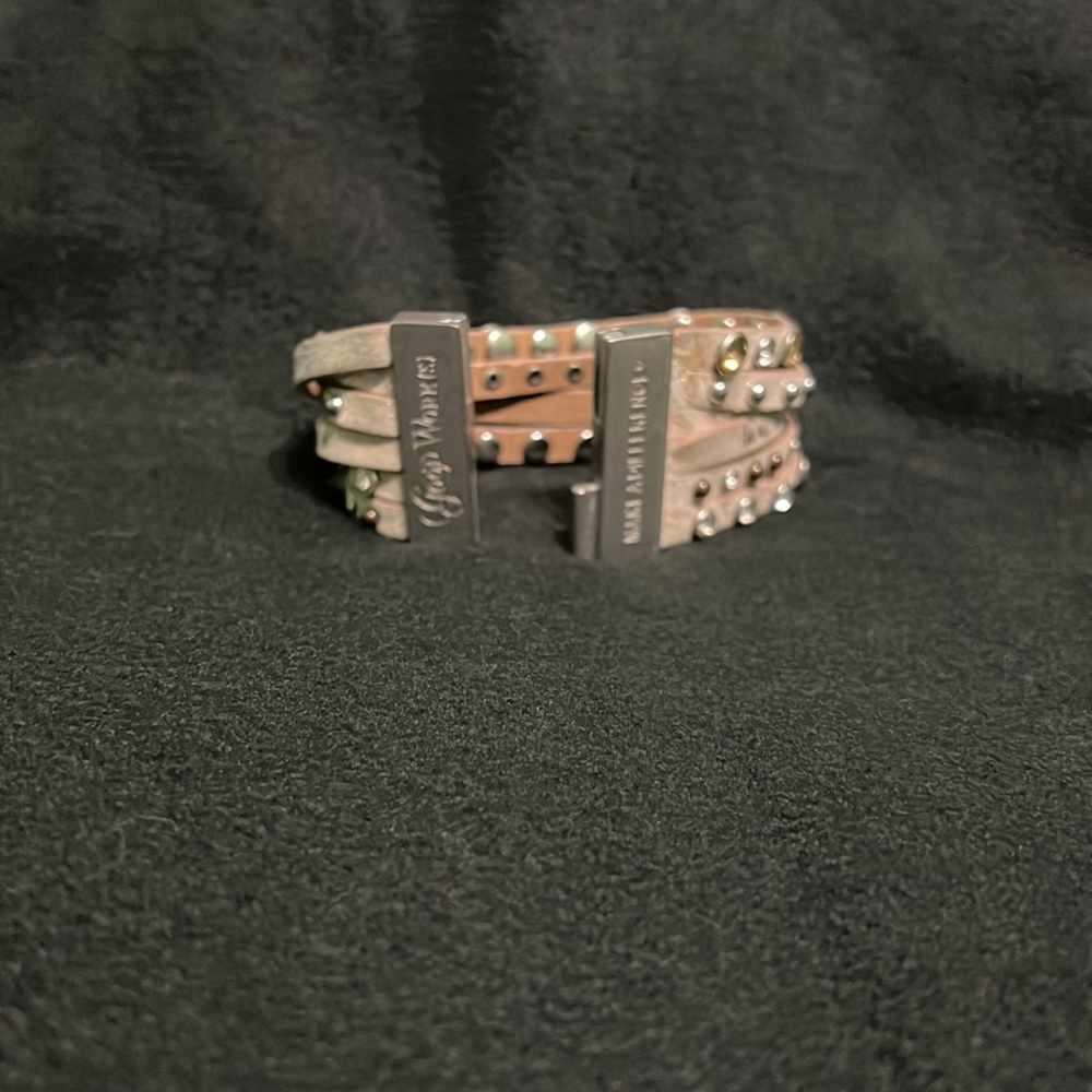 Good Work(s) bracelets - Picture 4 of 6